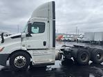 Used 2020 Freightliner Cascadia Detroit DD13 Semi Truck for sale #365435 - photo 4