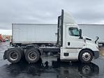 Used 2020 Freightliner Cascadia Detroit DD13 Semi Truck for sale #365435 - photo 8