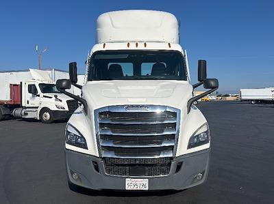 Used 2020 Freightliner Cascadia Detroit DD13 Semi Truck for sale #365436 - photo 2