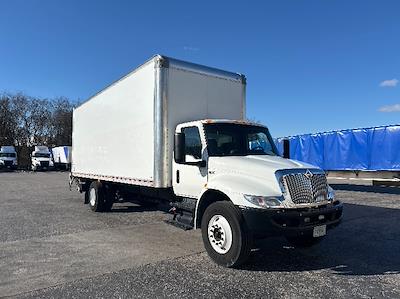 Used 2020 International MV Box Truck with Liftgate for sale #365589 - photo 1