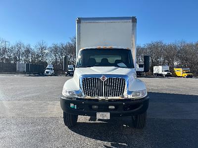 Used 2020 International MV Box Truck with Liftgate for sale #365589 - photo 2
