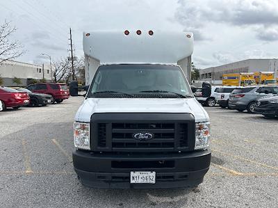 Used 2021 Ford E-350 - photo 1