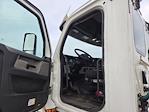 Used 2020 Freightliner Cascadia Detroit DD13 Semi Truck for sale #365738 - photo 9