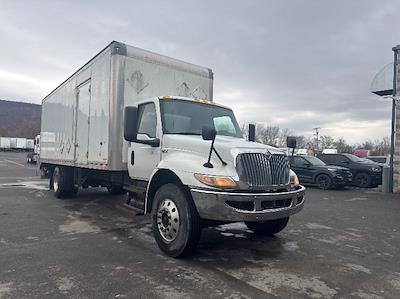 Used 2020 International MV Box Truck with Liftgate for sale #365972 - photo 1