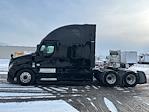Used 2020 Freightliner Cascadia Detroit DD15AT Semi Truck with Sleeper Cab for sale #366146 - photo 4