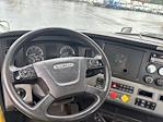 Used 2020 Freightliner Cascadia Detroit DD15AT Semi Truck for sale #366370 - photo 11