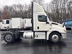 Used 2020 Freightliner Cascadia Detroit DD15AT Semi Truck for sale #366370 - photo 8