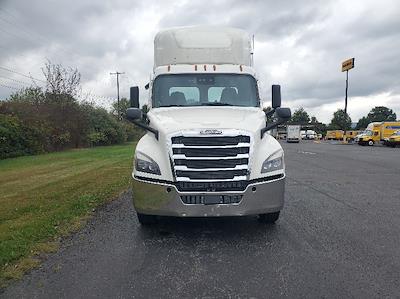 Used 2020 Freightliner Cascadia - photo 1