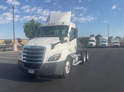 Used 2020 Freightliner Cascadia Detroit DD13 Semi Truck for sale #366907 - photo 1