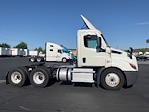 Used 2020 Freightliner Cascadia Detroit DD13 Semi Truck for sale #366909 - photo 4