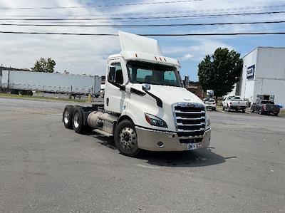 Used 2020 Freightliner Cascadia Detroit DD13 Semi Truck for sale #366926 - photo 1