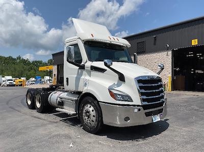 Used 2020 Freightliner Cascadia Detroit DD13 Semi Truck for sale #366935 - photo 1