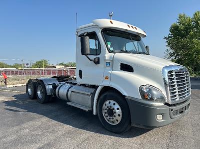 Used 2020 Freightliner Cascadia - photo 1