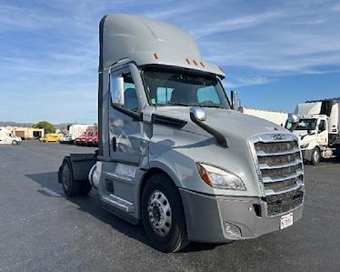 Used 2020 Freightliner Cascadia Detroit DD13 Semi Truck for sale #366976 - photo 1