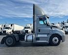 Used 2020 Freightliner Cascadia Detroit DD13 Semi Truck for sale #366976 - photo 8