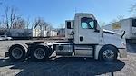 Used 2020 Freightliner Cascadia Detroit DD15AT Semi Truck for sale #367065 - photo 8