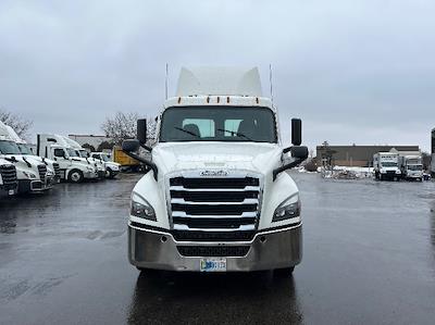 Used 2020 Freightliner Cascadia Detroit DD13 Semi Truck for sale #367186 - photo 2