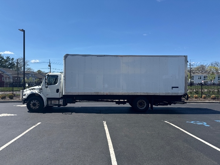 Used 2020 Freightliner M2 106 - photo 6