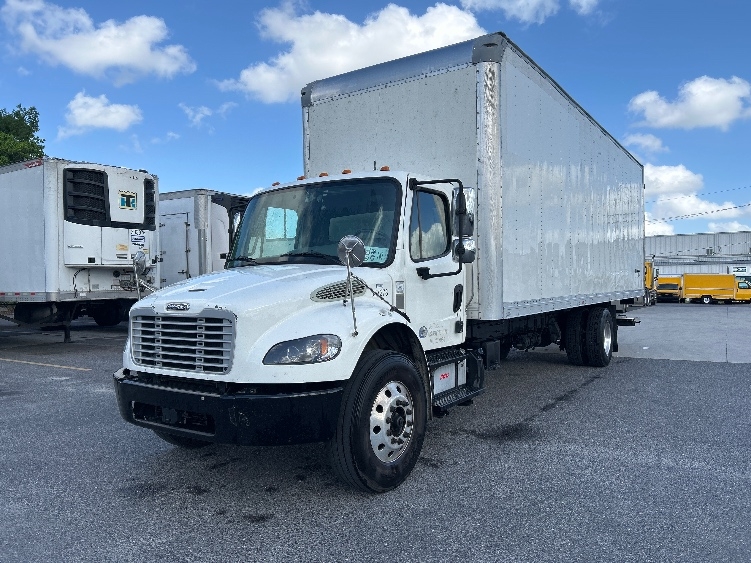 Used 2020 Freightliner M2 106 - photo 5