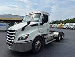 Used 2020 Freightliner Cascadia Detroit DD13 Semi Truck for sale #367305 - photo 3