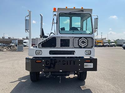 Used 2019 Capacity TJ5000 Yard Truck for sale #368043 - photo 2