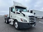 Used 2020 Freightliner Cascadia Detroit DD13 Semi Truck for sale #368124 - photo 1