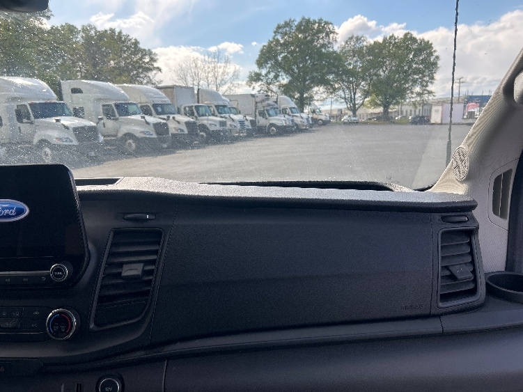 Used 2020 Ford Transit 250 - photo 23