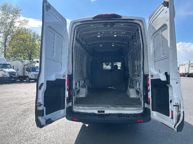 Used 2020 Ford Transit 250 - photo 10