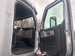 Used 2020 Freightliner Cascadia Cummins X15 Semi Truck with Sleeper Cab for sale #368764 - photo 13