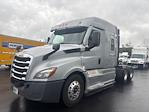 Used 2020 Freightliner Cascadia Cummins X15 Semi Truck with Sleeper Cab for sale #368764 - photo 3