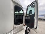 Used 2021 Freightliner Cascadia Detroit DD15AT Semi Truck with Sleeper Cab for sale #369120 - photo 13