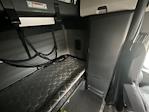 Used 2021 Freightliner Cascadia Detroit DD15AT Semi Truck with Sleeper Cab for sale #369120 - photo 17