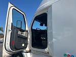 Used 2021 Freightliner Cascadia Detroit DD15AT Semi Truck with Sleeper Cab for sale #369123 - photo 9