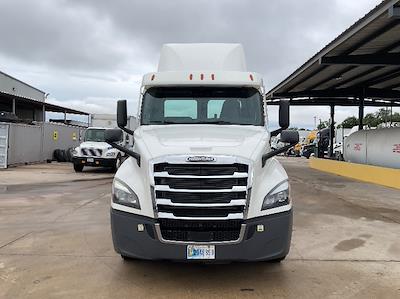 Used 2020 Freightliner Cascadia Detroit DD13 Semi Truck for sale #369206 - photo 2