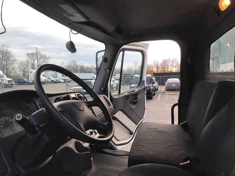 Used 2020 Freightliner M2 112 - photo 12