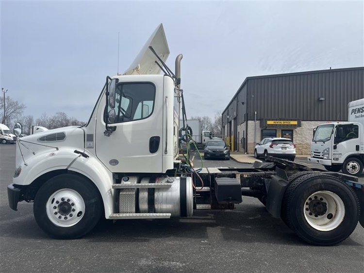 Used 2020 Freightliner M2 112 - photo 6