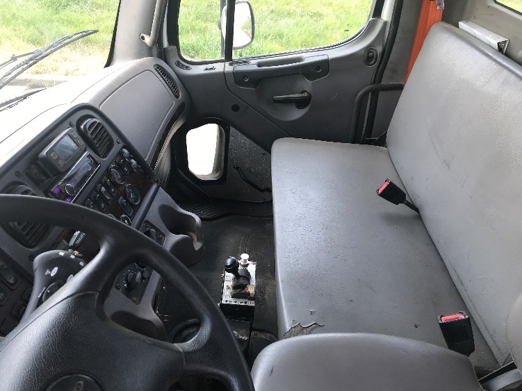 Used 2020 Freightliner M2 112 - photo 12