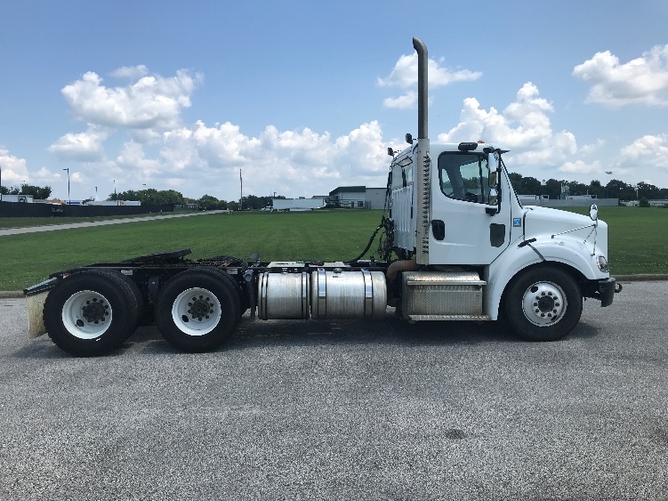 Used 2020 Freightliner M2 112 - photo 10