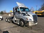 Used 2020 Freightliner Cascadia Detroit DD13 Semi Truck for sale #369325 - photo 1