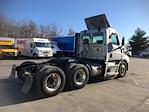 Used 2020 Freightliner Cascadia Detroit DD13 Semi Truck for sale #369325 - photo 7