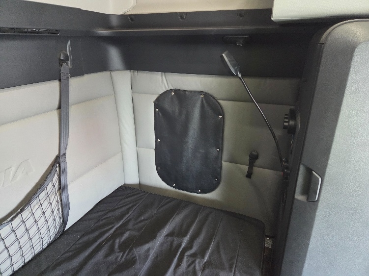 Used 2021 Freightliner Cascadia - photo 19