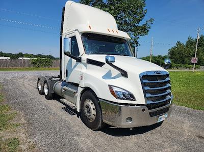 Used 2021 Freightliner Cascadia Detroit DD13 Semi Truck for sale #369500 - photo 1