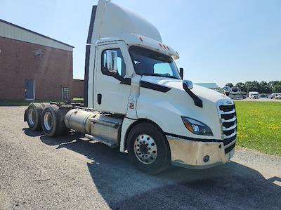 Used 2021 Freightliner Cascadia Detroit DD13 Semi Truck for sale #369513 - photo 1