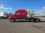 Used 2020 Freightliner Cascadia Detroit DD15AT Semi Truck with Sleeper Cab for sale #369621 - photo 6