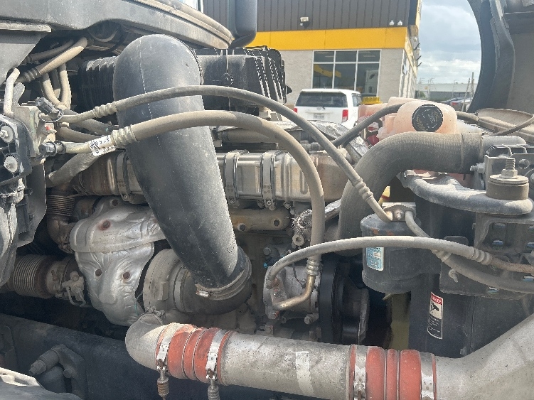 Used 2021 Freightliner Cascadia - photo 22