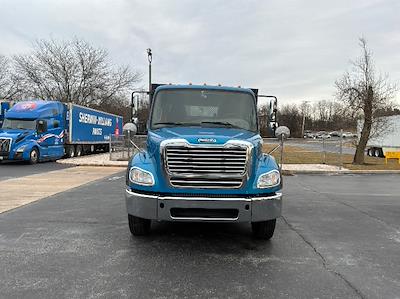 Used 2021 Freightliner M2 112 Conventional Cab Flatbed Truck for sale #370040 - photo 2