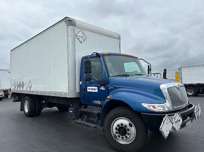 Used 2021 International MV Box Truck with Liftgate for sale #370096 - photo 1