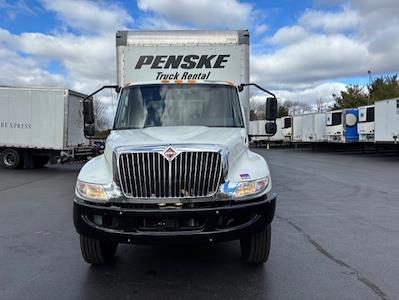 Used 2021 International MV Box Truck with Liftgate for sale #370598 - photo 2