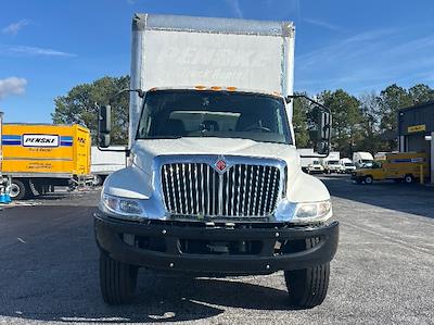Used 2021 International MV Box Truck with Liftgate for sale #370785 - photo 2