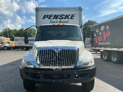 Used 2021 International MV Box Truck with Liftgate for sale #371092 - photo 2